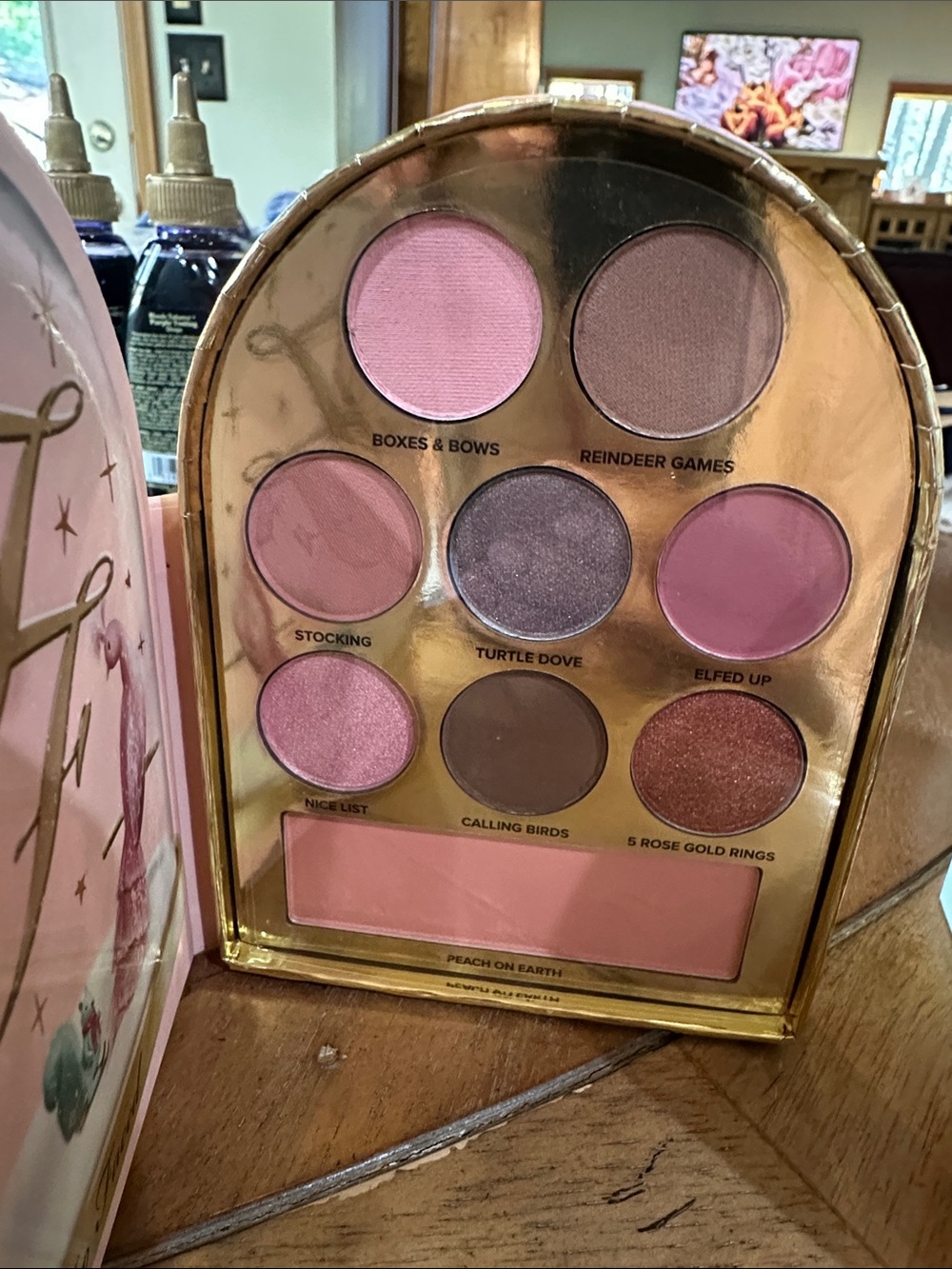 Too Faced Pink & Mint Holiday Decorative eyeshadow, and blush, duo, new - Picture 6 of 11